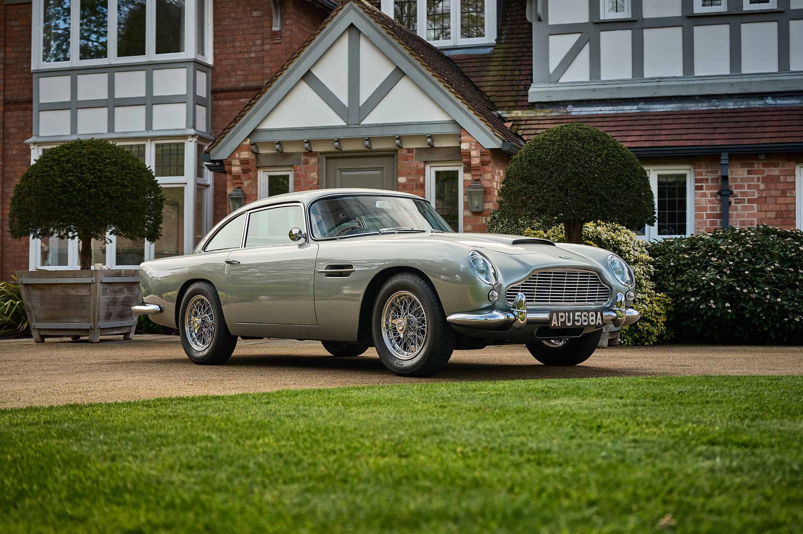 Aston Martin DB4 Vantage by Matthew Brown Photography